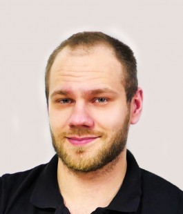 Максим морев